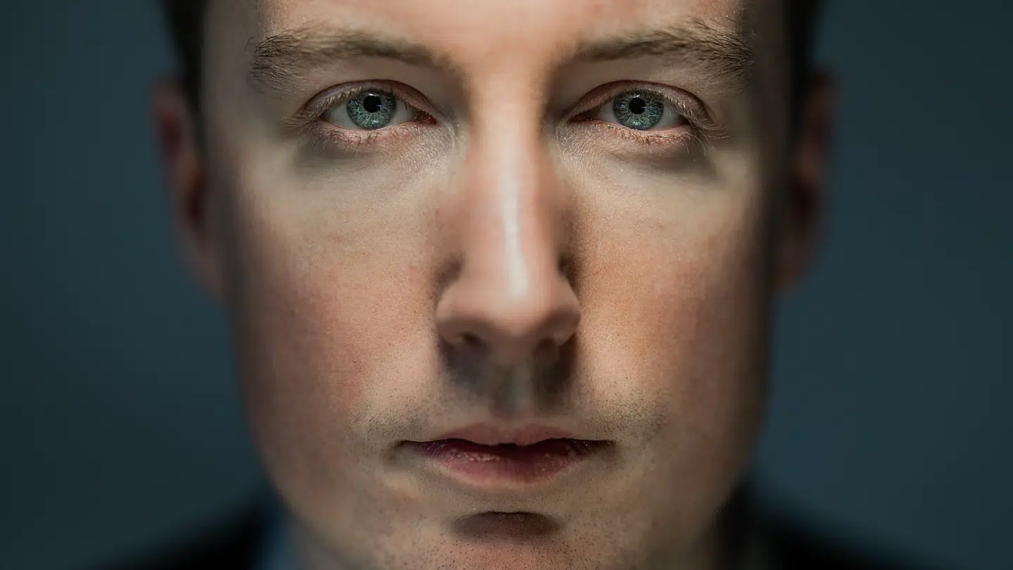 Tidligere folketingsmedlem for SF Jacob Mark raser over en dokumentar, der er udkommet onsdag.