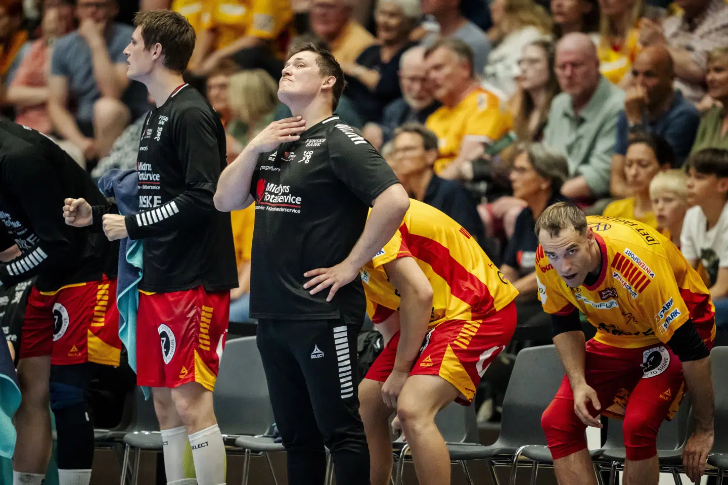 Cheftræner Kasper Christensen kunne se sit GOG-mandskab møde overmagten i form af Barcelona hjemme i Svendborg. (Arkivfoto).