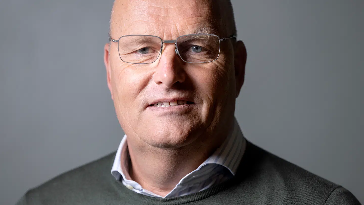Bjarne Riis skal igen flytte.