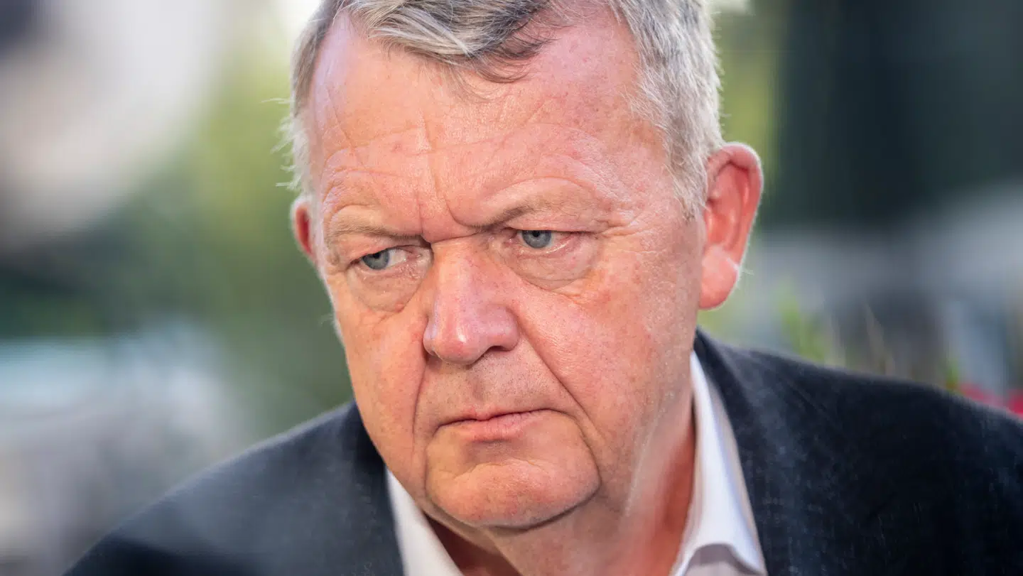 Udenrigsminister Lars Løkke Rasmussens parti står til at ryge ud af Folketinget ved næste valg.