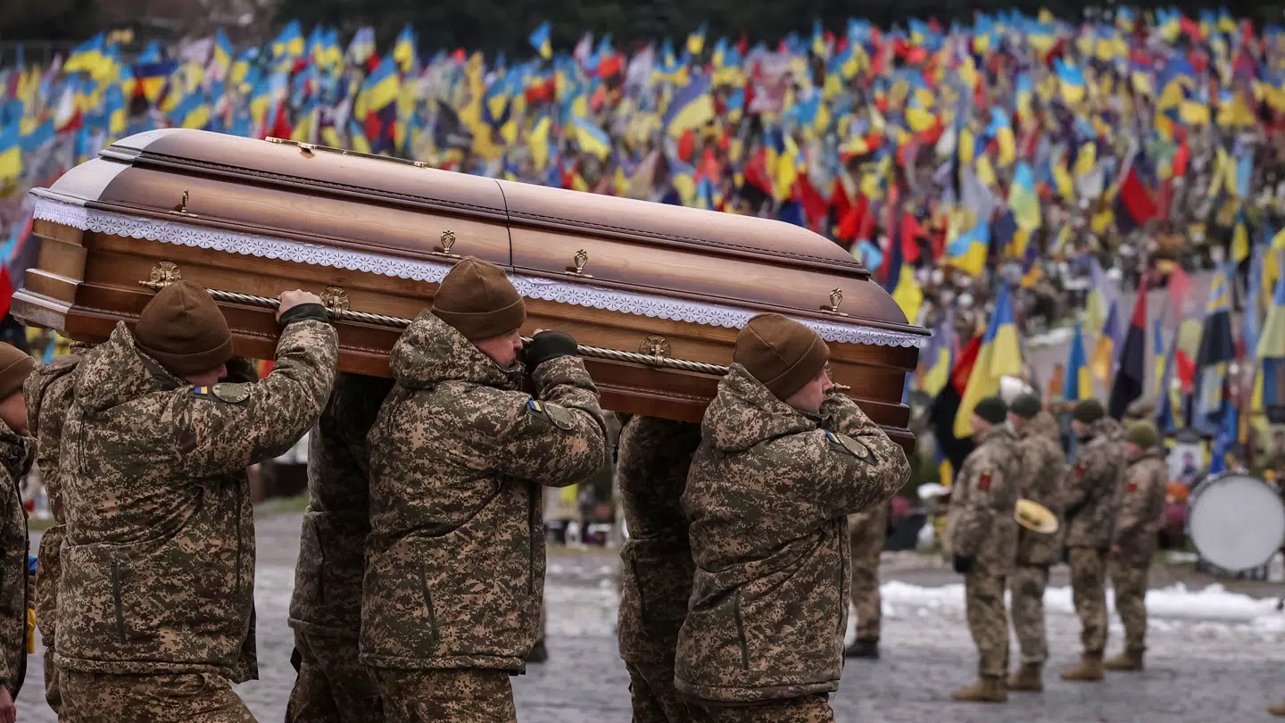 Ukrainske soldater betaler den højeste pris for krigen mod Rusland, men de kæmper også for alle os andre.