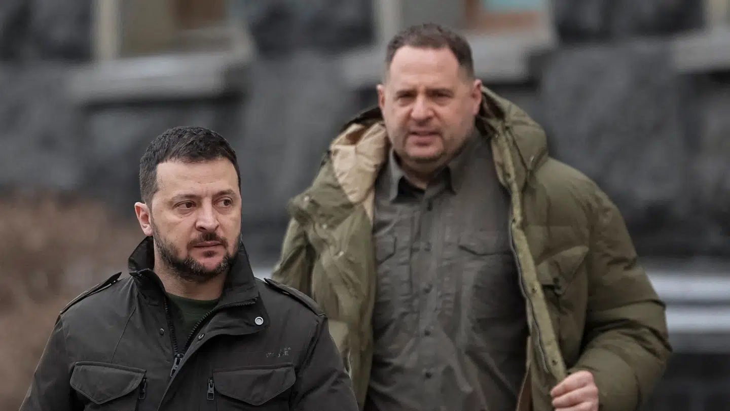 Jermak har været Zelenskyjs højre hånd i mere end fem år.