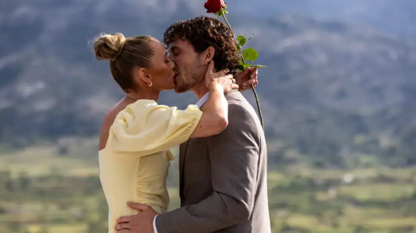 Silje Brøns Petersen får Nicklas' sidste rose.