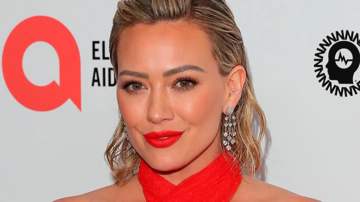 Den amerikanske skuespillerinde Hilary Duff var skræmt fra vid og sans, da hun filmede kultfilm.