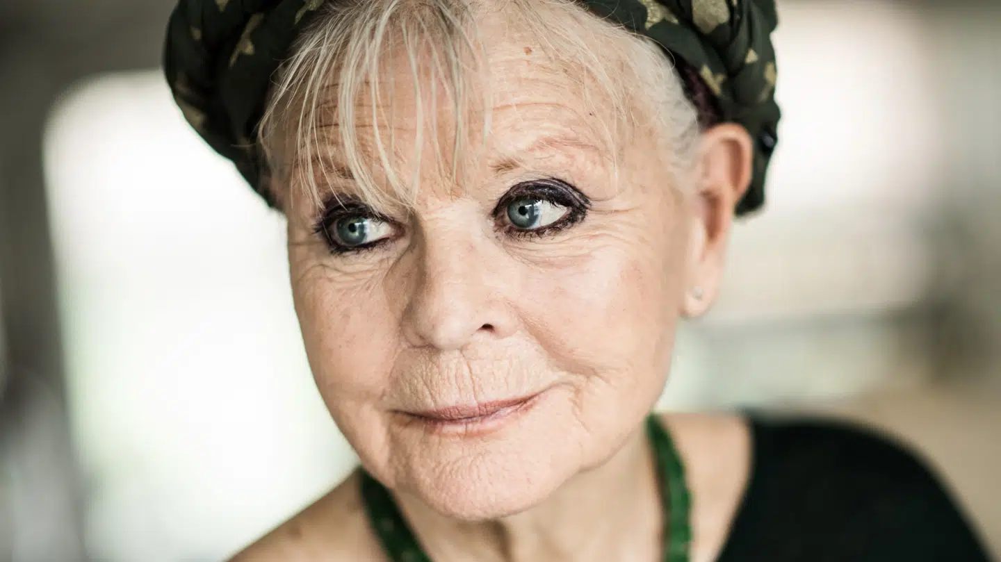 Skuespillerinde Lone Hertz har fået øresten.