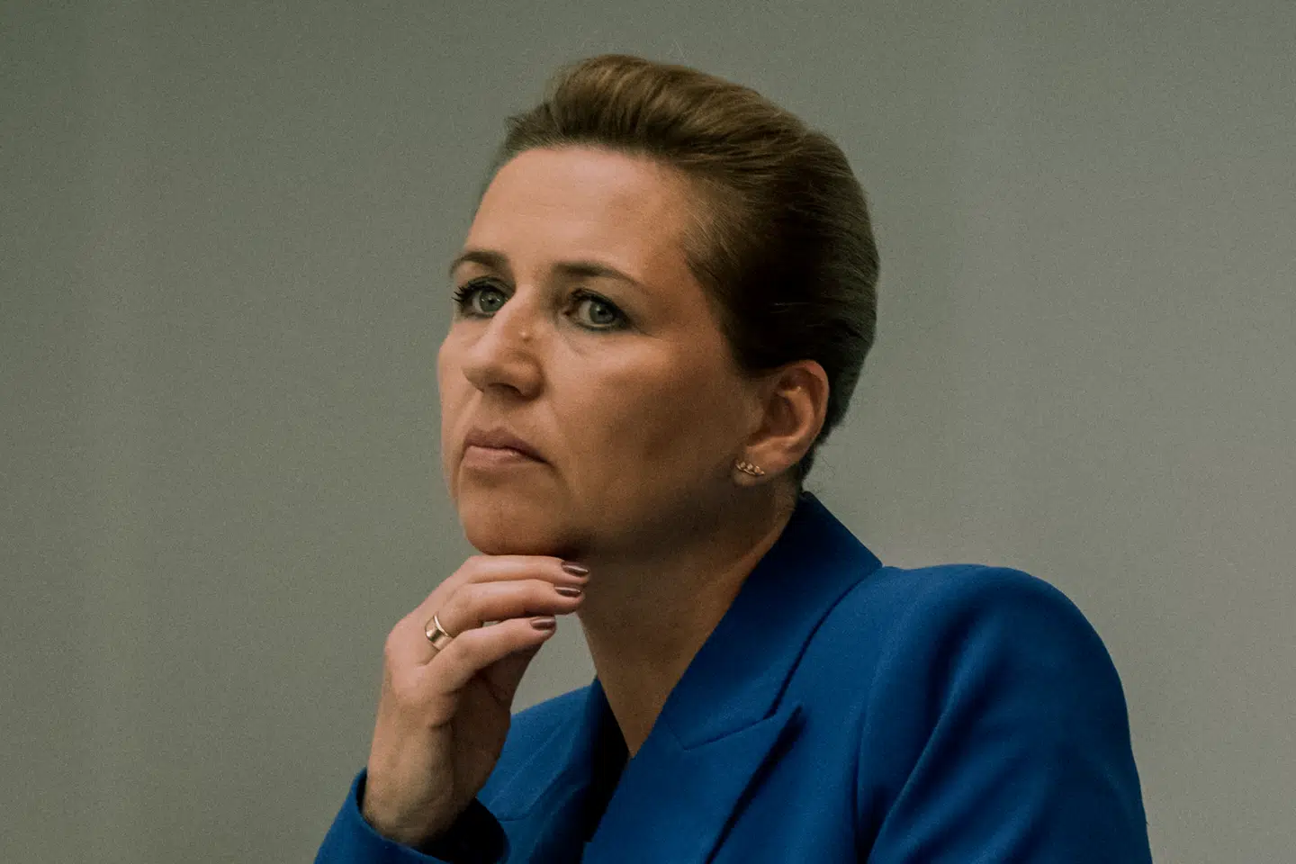 Statsminister Mette Frederiksen (S) står i spidsen for en imponerende dansk økonomi. Desværre – for statsministeren – synes vælgerne ikke, at det går så godt, som det gør.