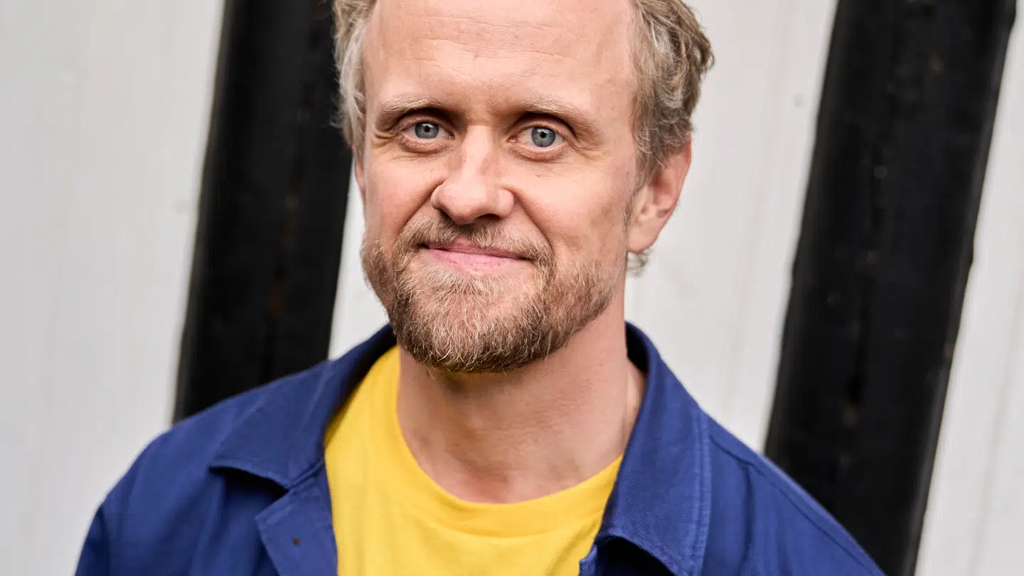 Morten Brovn spiller Hermansen i dette års TV 2's julekalender.