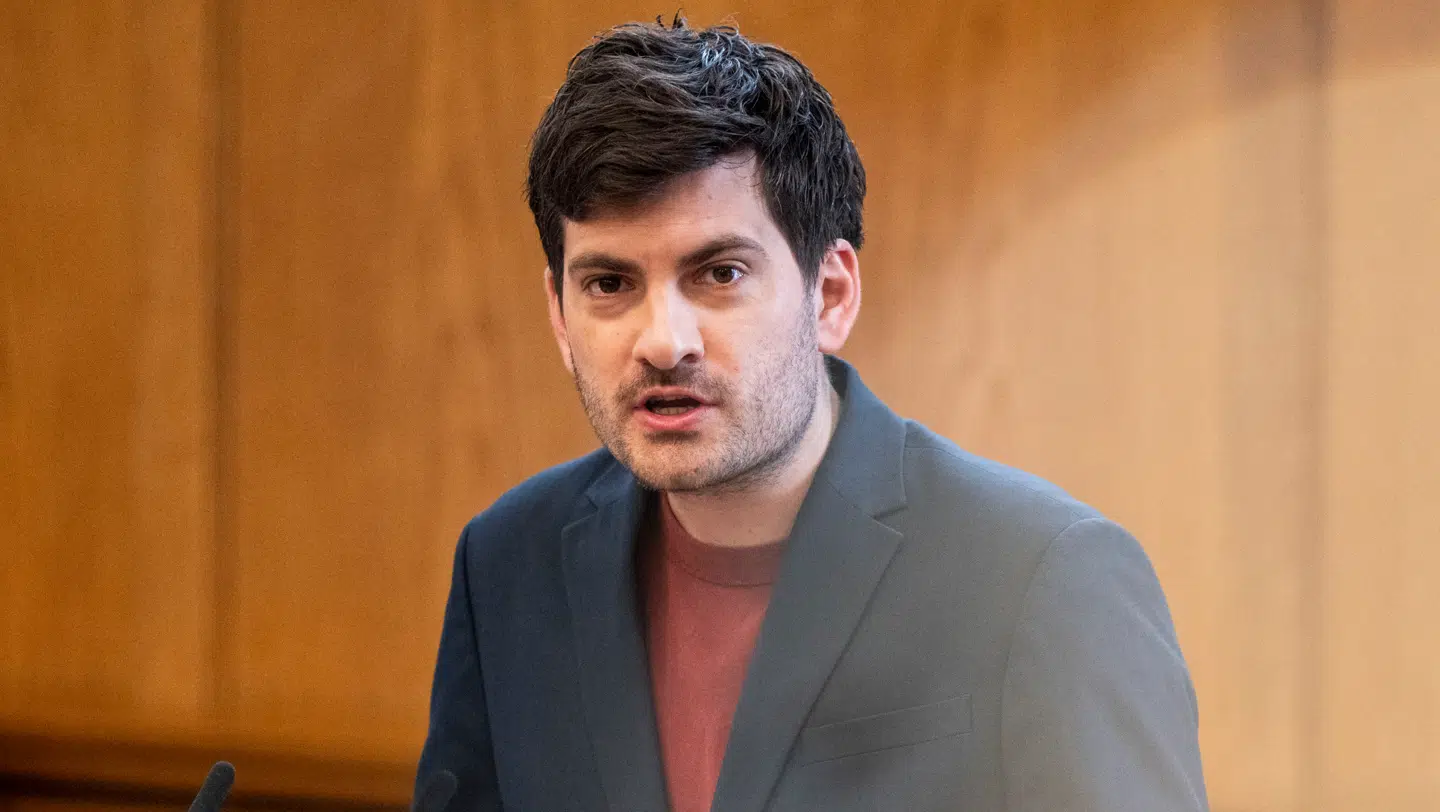 (Arkiv-foto) Socialdemokraternes Frederik Vad (S) under et møde i Folketingssalen på Christiansborg i København.