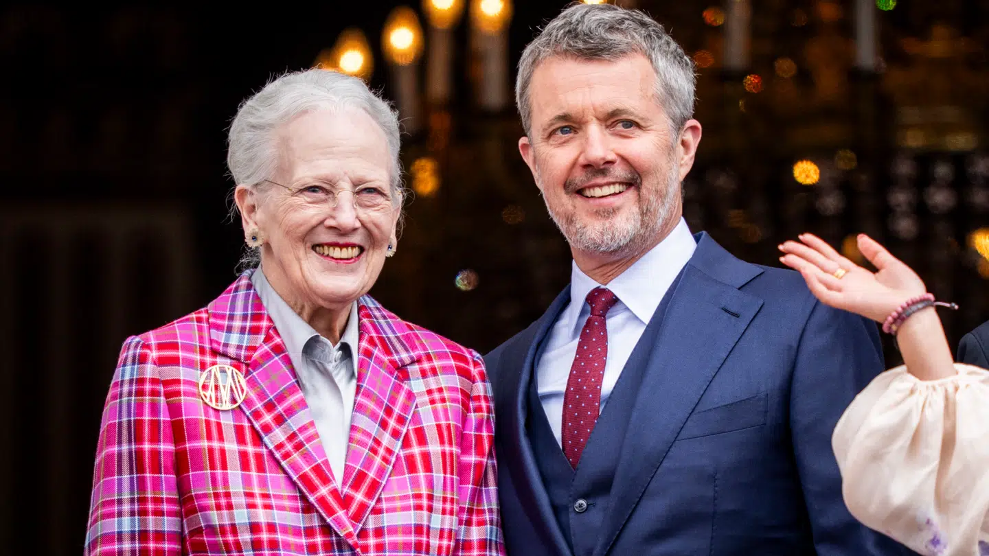 Gennem dronning Margrethes tid som monark har julen oftest været holdt på Marselisborg i Aarhus, men i år har kong Frederik rykket julen til Amalienborg i København.