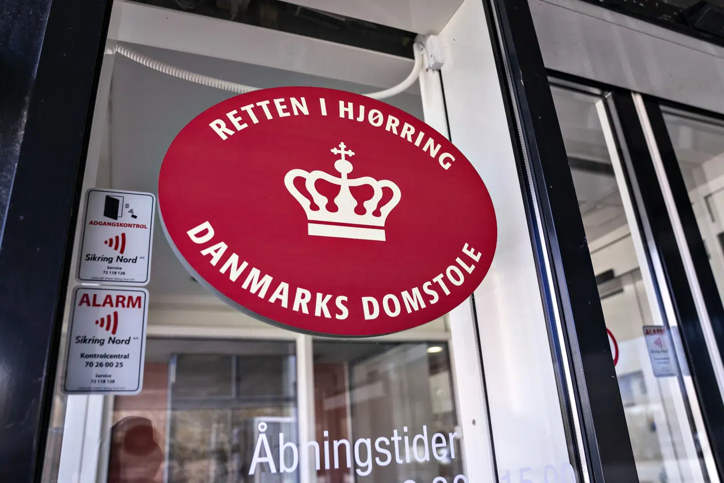 Retten i Hjørring har mandag idømt en 31-årig mand seks års fængsel for blandt andet flere voldtægter af hans ekskæreste. (Arkivfoto).