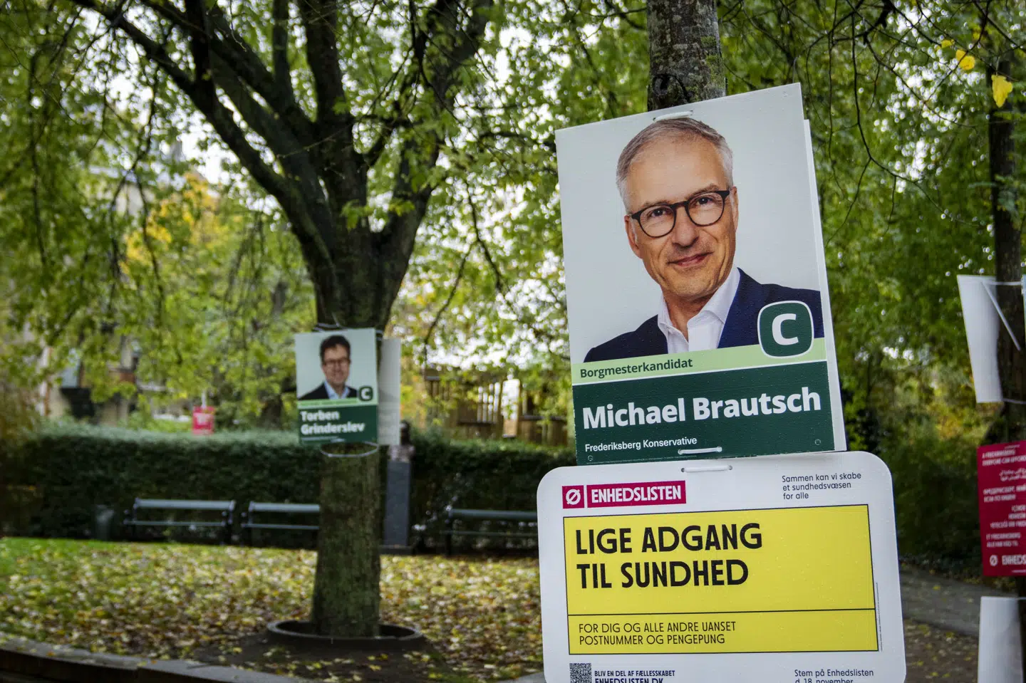 Valgplakat for den konservative Michael Brautsch op til valget i november til kommunalbestyrelsen på Frederiksberg. Efter valget har han besluttet at trække sig som leder af den konservative gruppe, men at fortsætte i kommunalbestyrelsen.