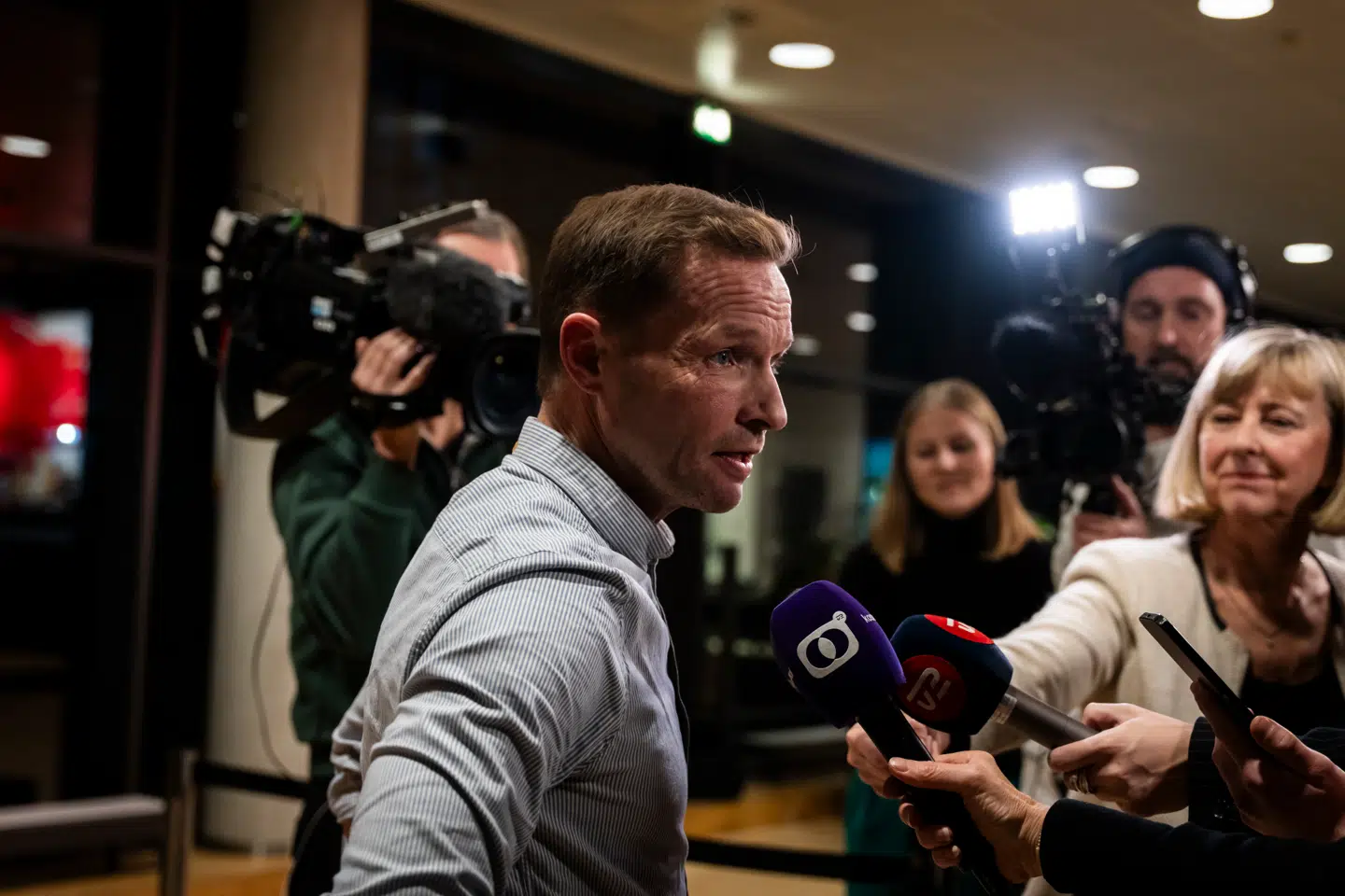 Andreas Keil (S) møder pressen efter Socialdemokratiet ekstraordinære møde for delegerede hos HK i København mandag.