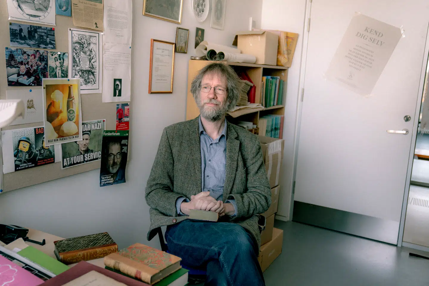 Sebastian Olden Jørgensen er kongehusekspert, hofhistoriker, forfatter, ph.d. og lektor i historie på Københavns Universitet.