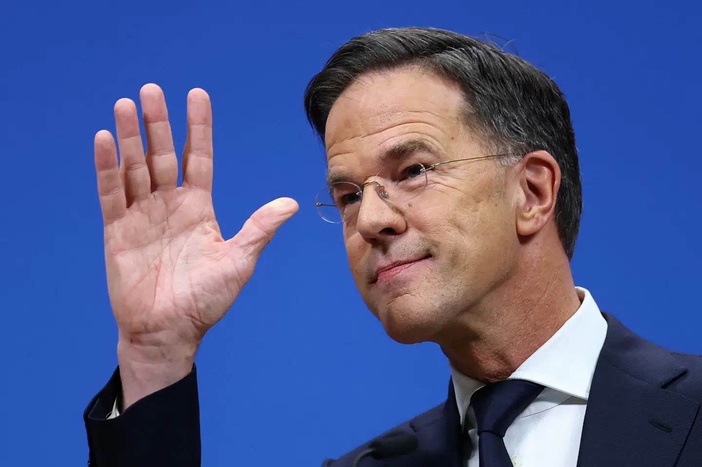 Nato-generalsekretær Mark Rutte udtrykker på et pressemøde tirsdag forståelse for amerikansk ministerfravær ved møde i forsvarsalliancen Nato onsdag.