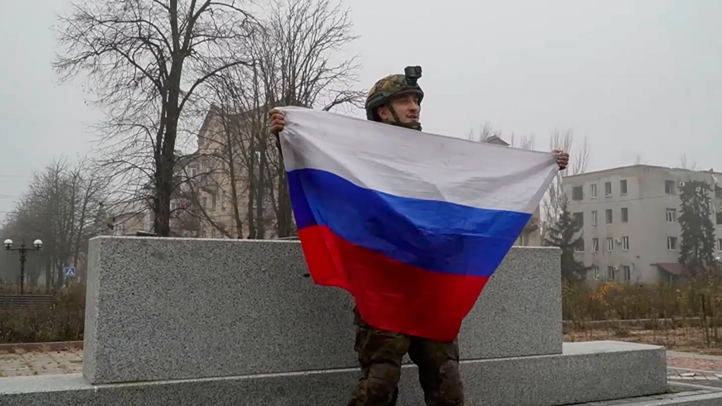 På trods af afvisninger fra ukrainske styrker i området hævder det russiske forsvarsministerium at have kontrol med hele Pokrovsk.