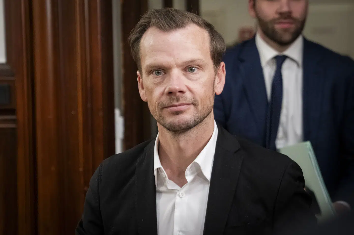 Justitsminister Peter Hummelgaard (S) langer kraftigt ud efter Liberal Alliance, der svarer tilbage og kalder udsmidning for desperat. (Arkivfoto).
