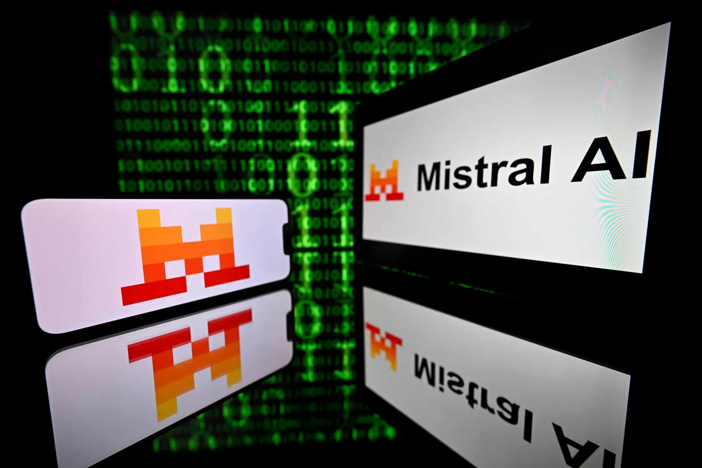 Franske Mistral, der anses for Europas førende på kunstig intelligens, kommer med sin nyeste sprogmodel ifølge analytikere op i samme kategori som Googles Gemini.