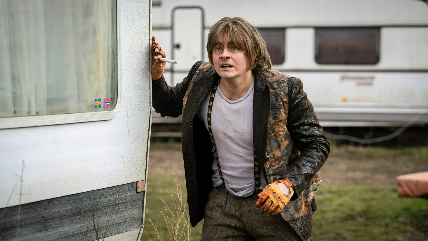 Jesper Groth som trolden Rulle.