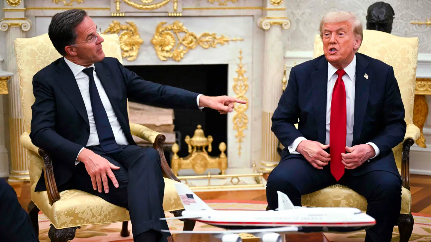 Sådan så det ud tidligere på året, da Nato-generalsekretær, Mark Rutte, var på besøg hos Donald Trump i Det Hvide Hus efter den succesfulde opgradering af medlemslandenes forsvarsbudgetter. Nu er tonen anderledes negativ for Nato.