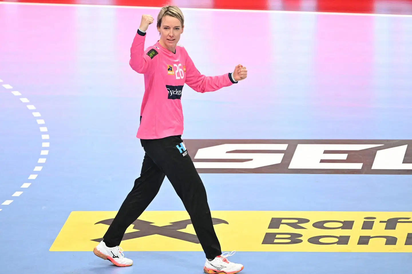 Katrine Lunde ses her i Champions League-semifinalen sidste år. Dengang spillede hun for Odense. (Arkivfoto).