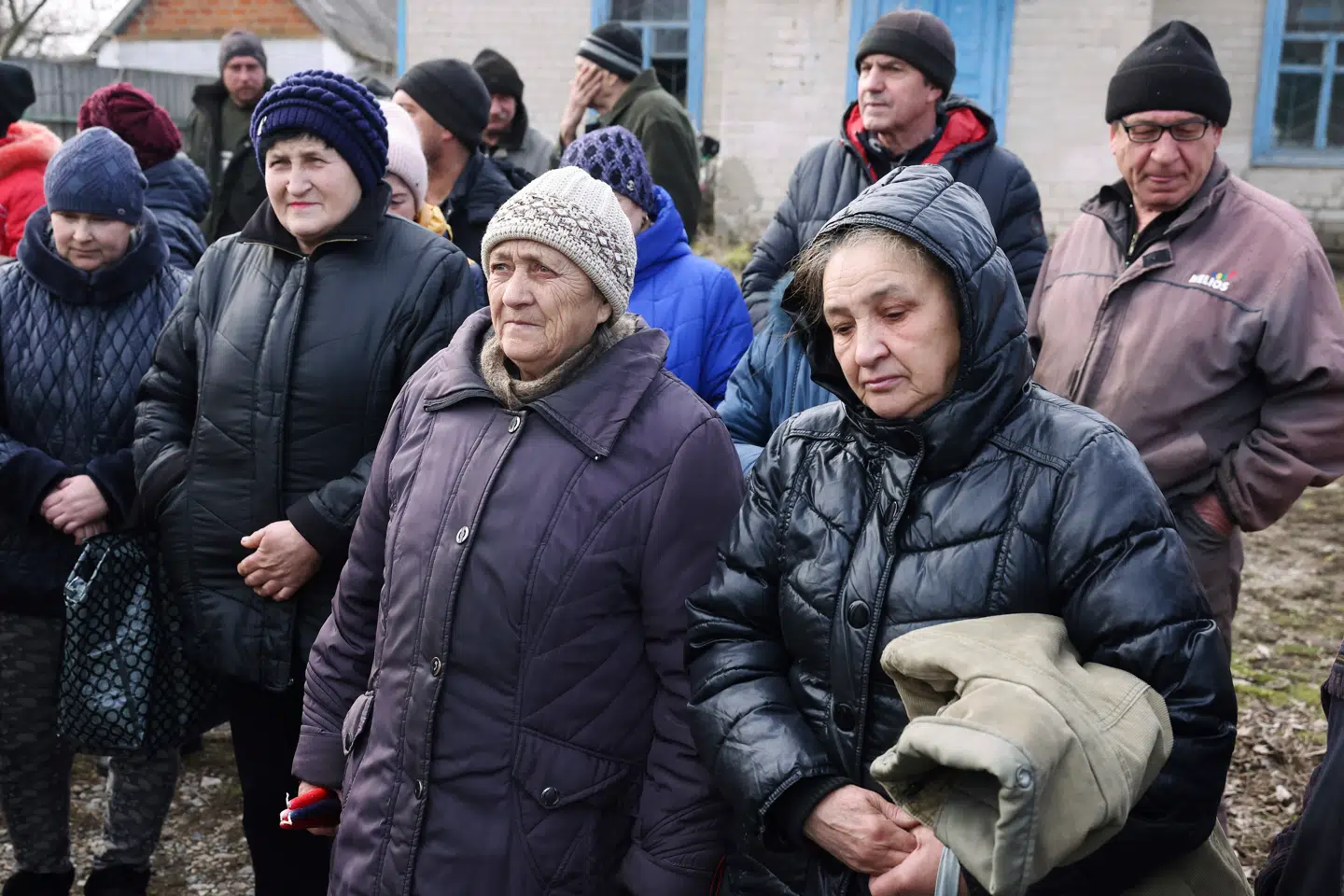 Beboere i byen Huljajpole i Zaporizjzja-regionen venter på at modtage humanitær hjælp tilbage i marts 2023. Arkivfoto: David Young, Scanpix