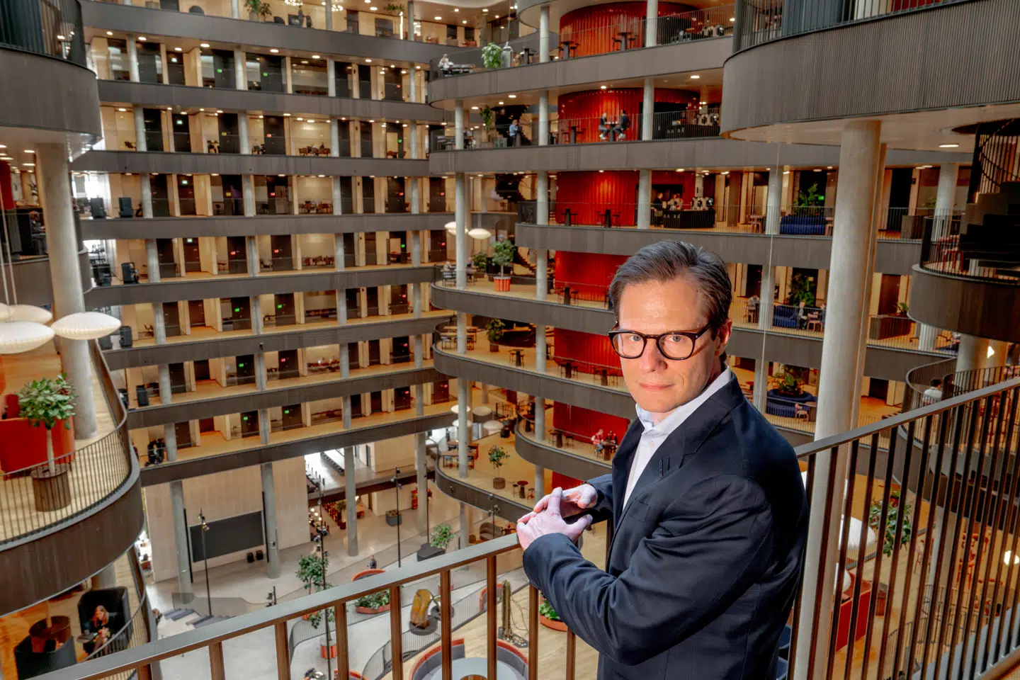 Danske Banks topchef, Carsten Egeriis, er blandt de toneangivende topchefer, som råber vagt i gevær og kræver handling straks.