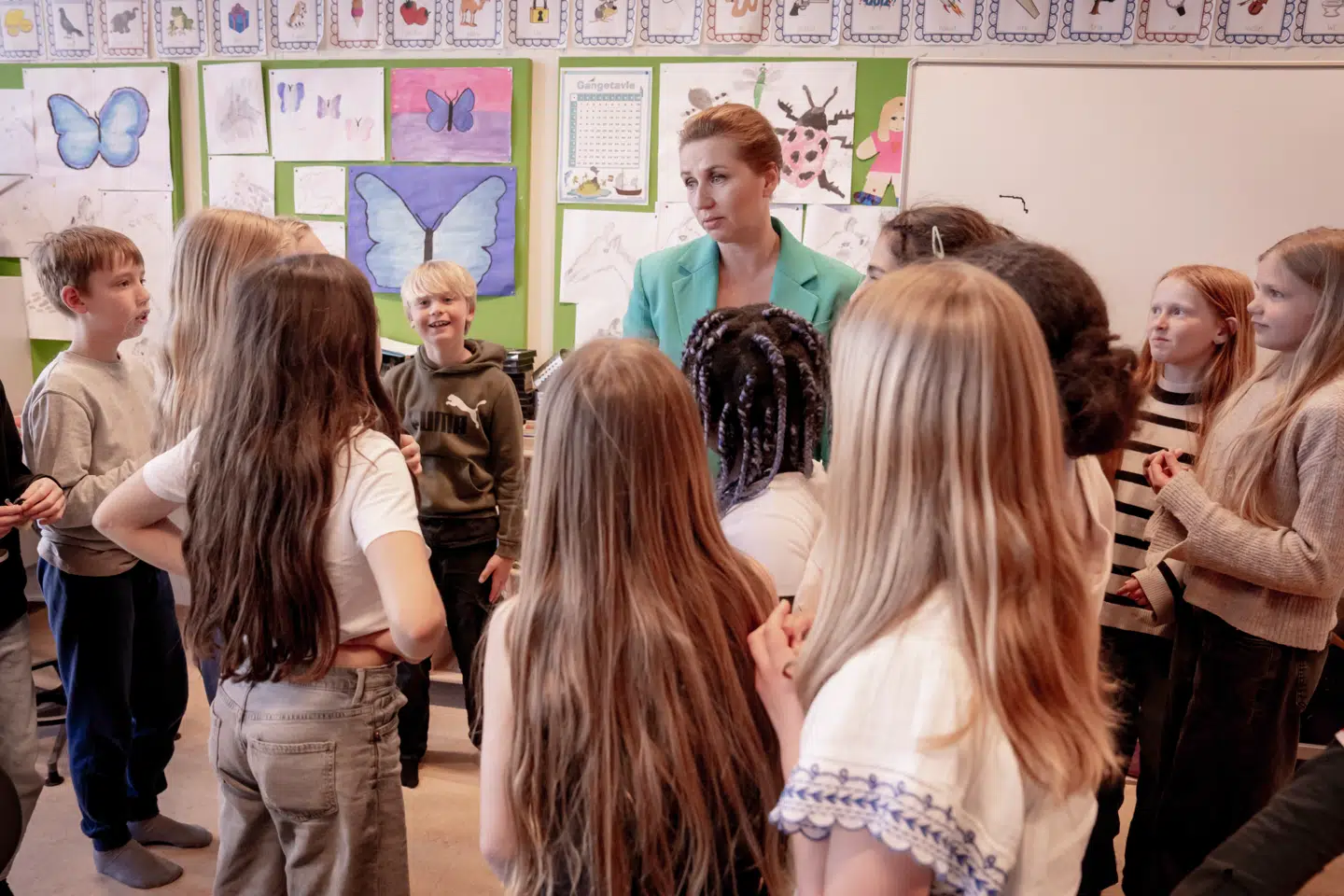 Efter Berlingskes dækning af vold i folkeskolerne var Mette Frederiksen ude at besøge Grønnevang Skole i Hillerød. Nu viser ny forskning, hvilke konsekvenser voldelige elever har for resten af klassen. Foto: Linda Kastrup