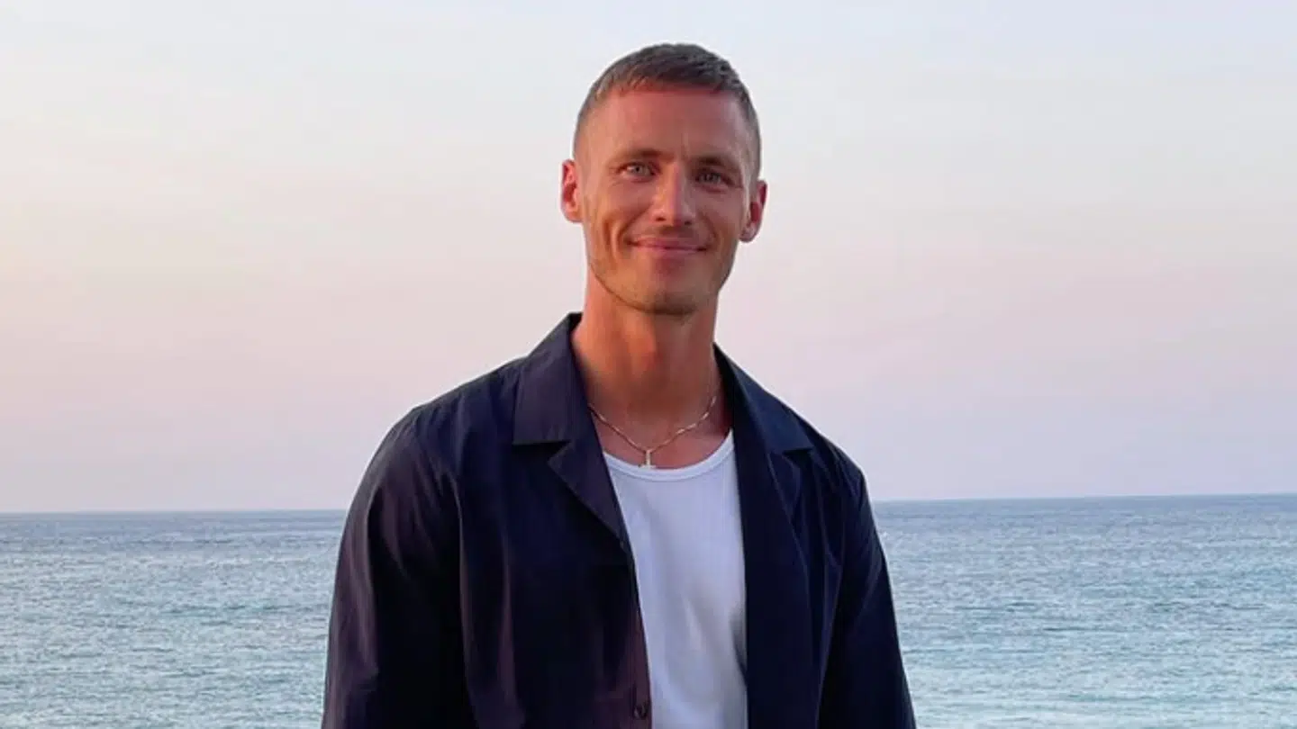 Mathias Lynge arbejder indenfor politiet, mens han ved siden af driver Oxygym og er Hyrox-atlet.