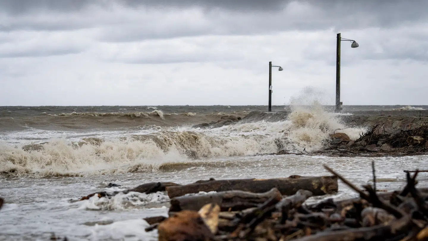 En potentiel storm har kurs mod Danmark. Den kan ramme mandag.