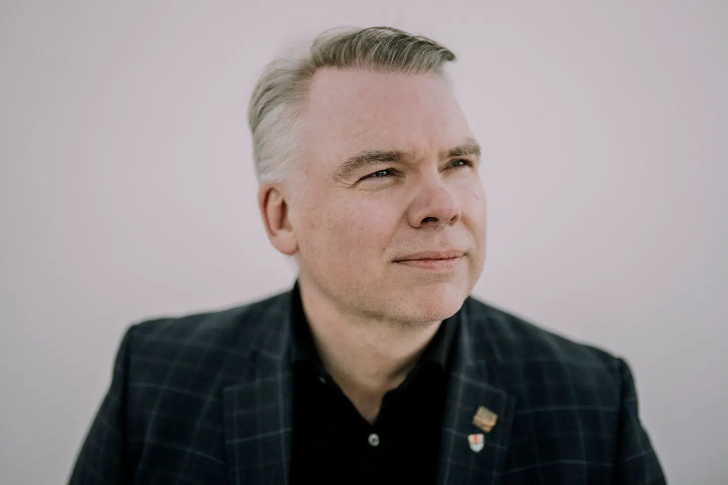 Fertram Sigurjonsson har opfundet en måde at bruge skind fra torsk til at behandle alvorlige sår- og brandskader. Det har gjort ham til milliardær og de islændinge fra familiens hjemby, der hjalp ham i gang, til millionærer.