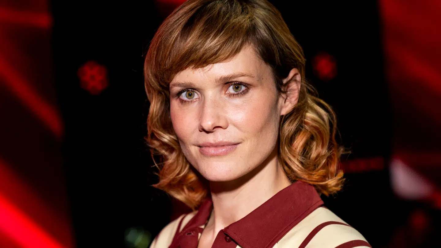 Nanna Øland Fabricius, kendt som Oh Land, åbner op om den tragedie, der har ramt hendes familie.