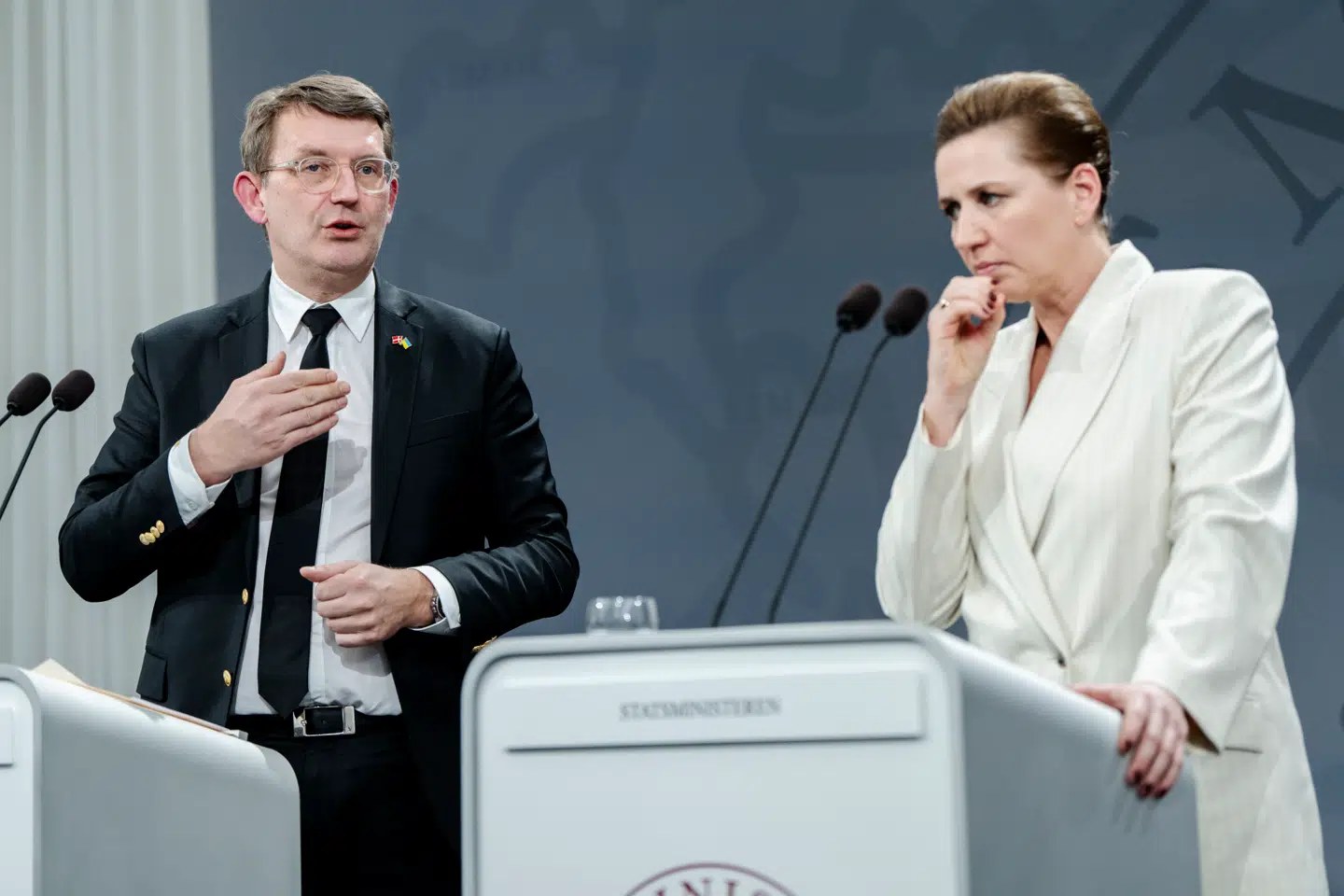 Venstre er klar til at træde ud af statsborgerretskonventionen, hvis det ikke lykkes at ændre den, siger Troels Lund Poulsen i et stort interview med Berlingske.