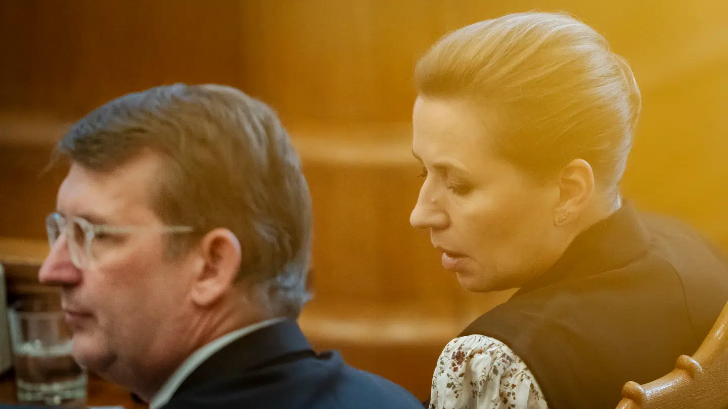 Statsminister Mette Frederiksen (S) og Forsvarsminister samt vicestatsminister Troels Lund Poulsen (V)har siddet i regering sammen de seneste tre år. Det ser dog ud til snart at være ovre, mener politisk kommentator.