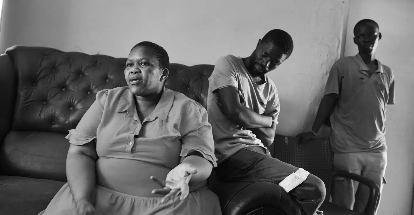 Smangale Ngobesos niece blev udsat for gruppevoldtægt. Men politiet har ikke haft travlt med at opklare sagen.