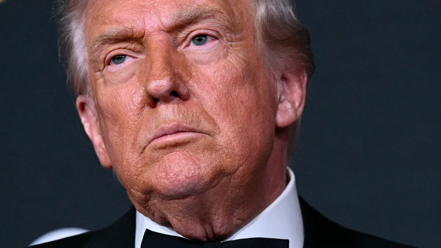 De republikanske politikere er bange for Donald Trump, lyder det.