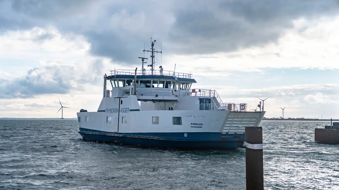 Færgen Agger-Thyborøn har indstillet al sejlads frem til klokken 13.00.