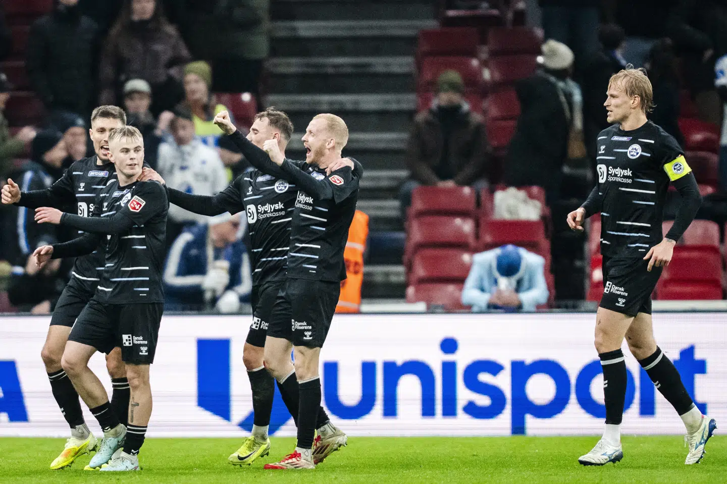 Sønderjyske tog søndag sin første sejr over FC København på udebane i Superligaen.