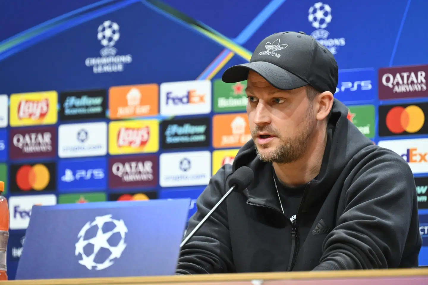 Jacob Neestrup holdt tirsdag pressemøde forud for onsdagens kamp mod Villarreal i Champions League.