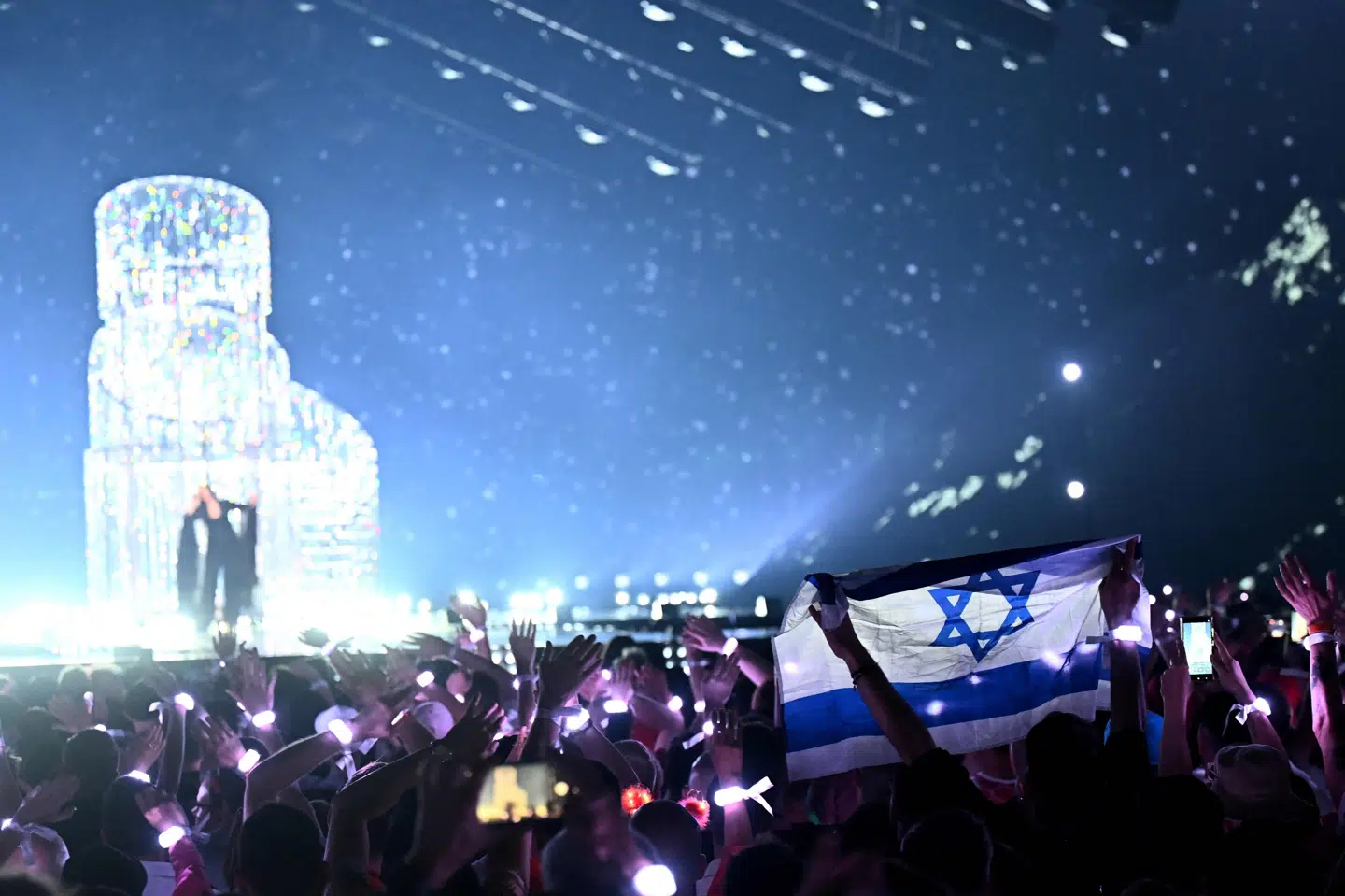 I 2025 blev der viftet med israelske flag under Israels sang ved Eurovision. Også dengang var landets deltagelse til debat på grund af krigen i Gaza. (Arkivfoto).