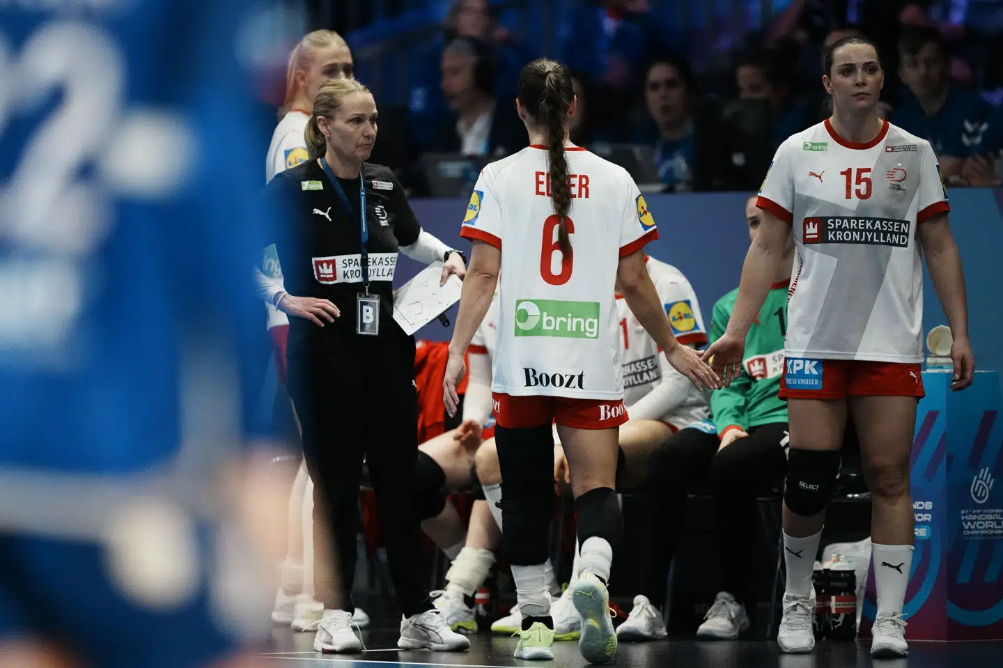 Helle Thomsen forsøgte forskellige konstellationer, men intet virkede i VM-kvartfinalen.