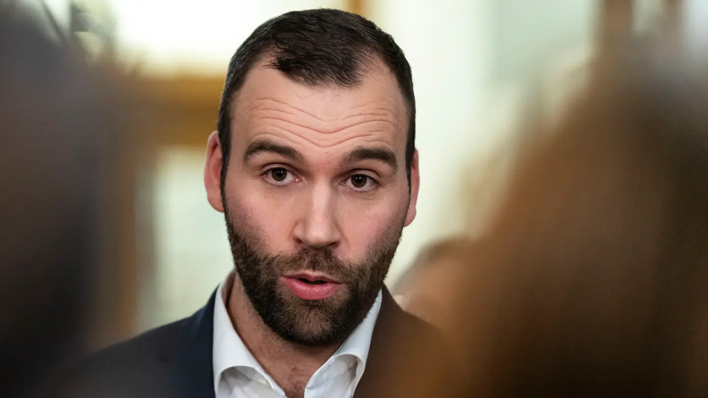 Bjørn Brandenborg (S) er blandt kritikerne af Kvinfo-direktørens opslag.