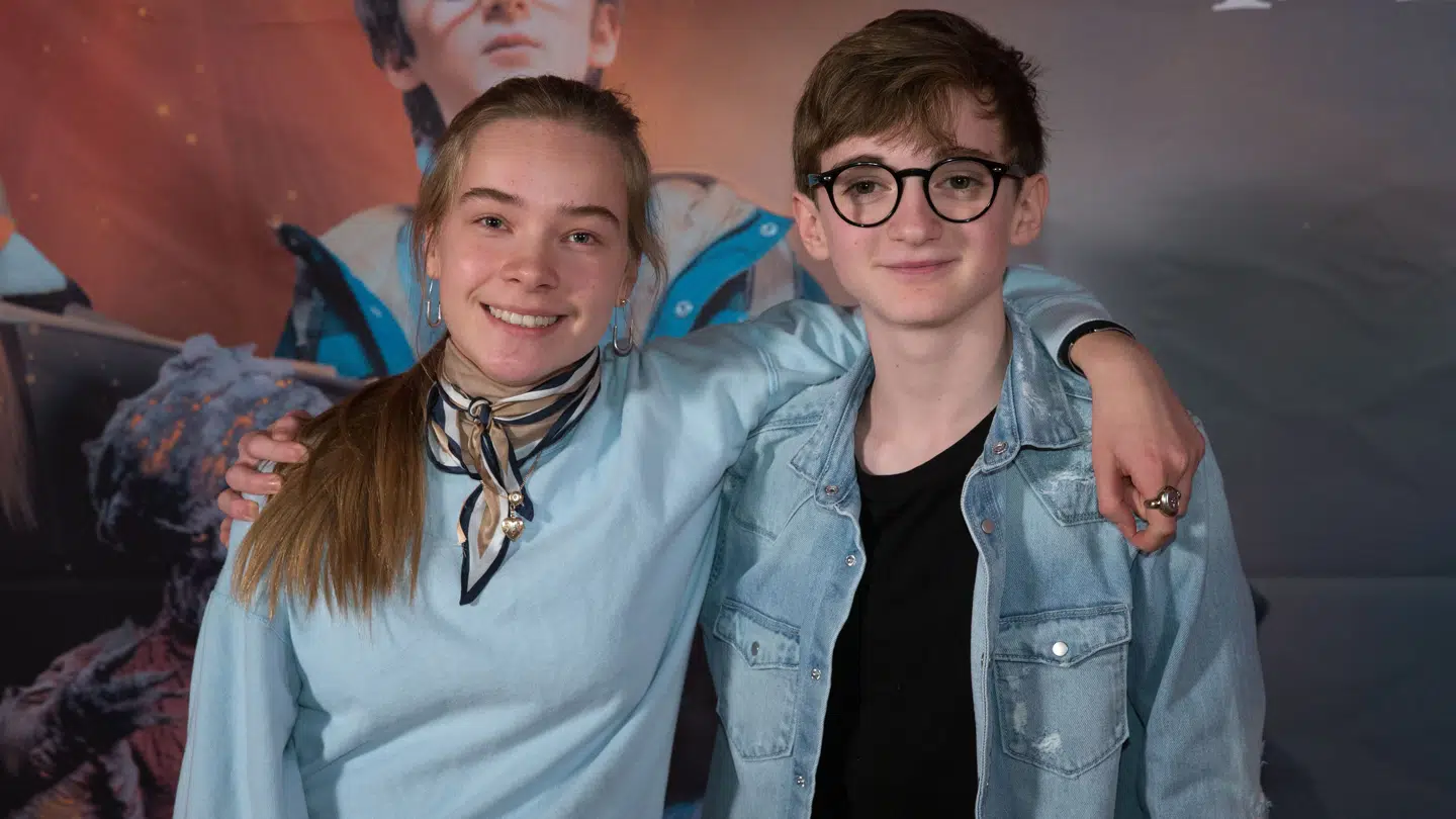 Kian spillede i 'Theo og Den Magiske Talisman' sammen med Safina Coster-Waldau, der selv har fulgt skuespillervejen. Her er de sammen i 2018.