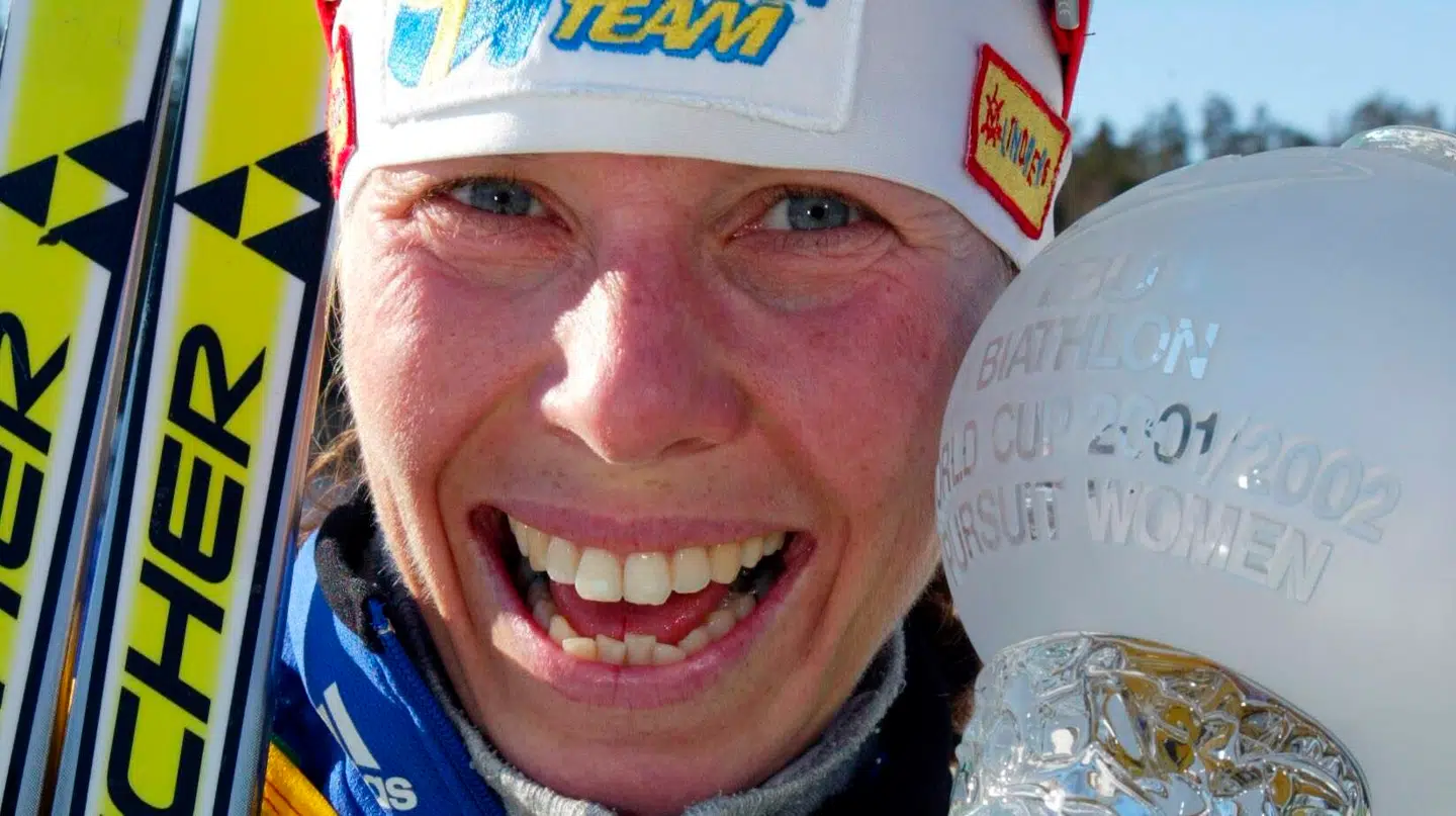 Magdalena Forsberg, da hun i 2002 vandt en af sine mange World Cup-sejre i biathlon.