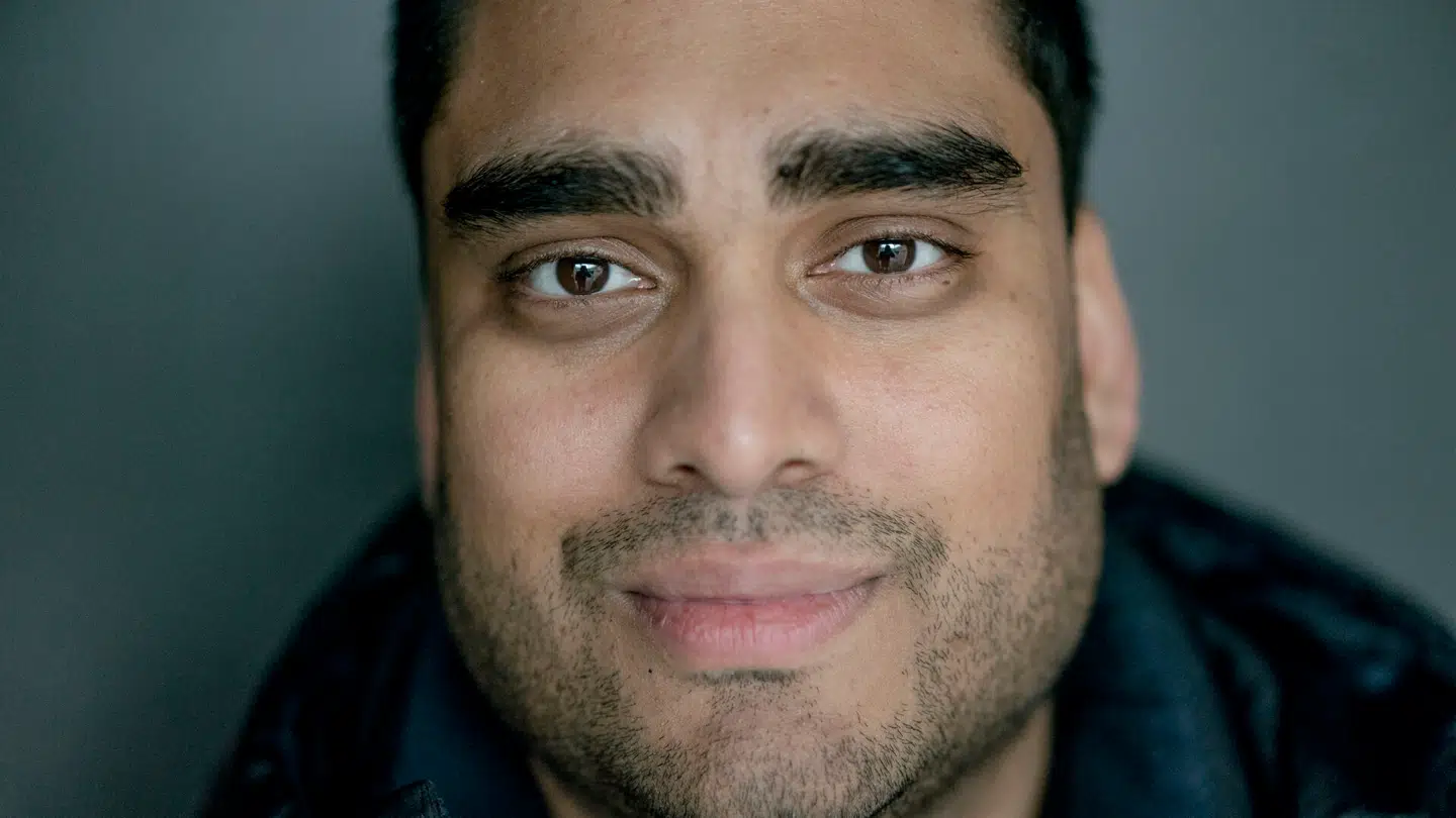 Sikandar Siddique er partileder for Frie Grønne og blev ved kommunalvalget valgt ind i Borgerrepræsentationen i Københavns Kommune for partiet.