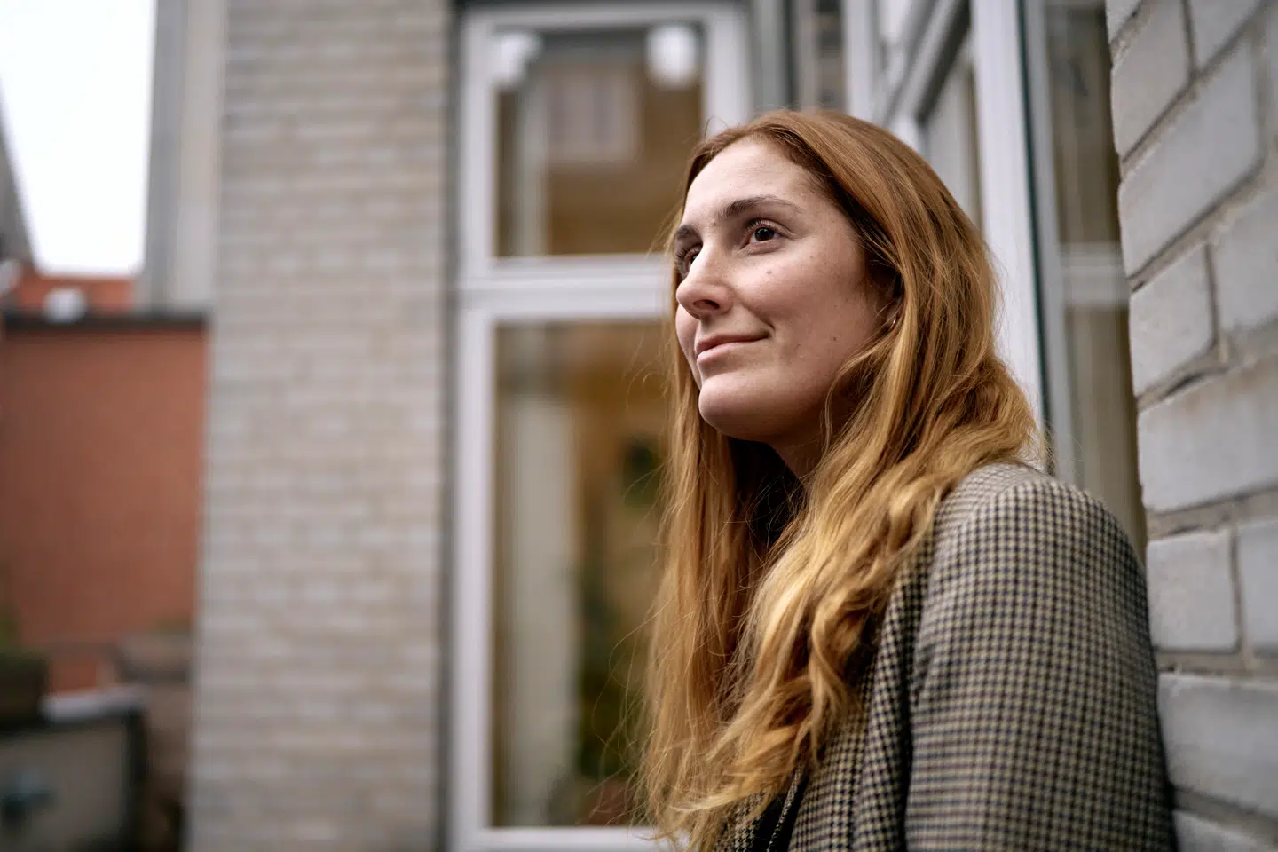 Emilie Frijs Due er psykolog hos Styrk Familierne, der arbejder for bedre trivsel for børn og forældre inden for en række områder. Deriblandt rådgiver de familier, som har boet i udlandet og har svært ved at finde fodfæste i Danmark.