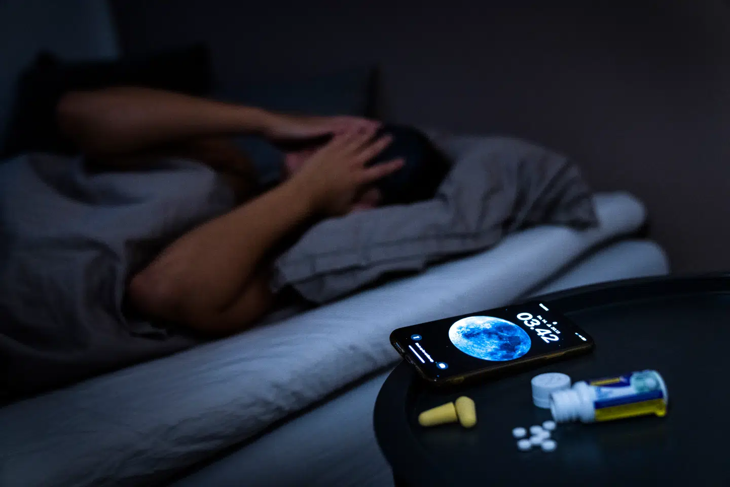 Magnesium skal efter sigende være godt for søvnen. Derfor har vi sat os for at undersøge, om forskningen bakker op om den konklusion.