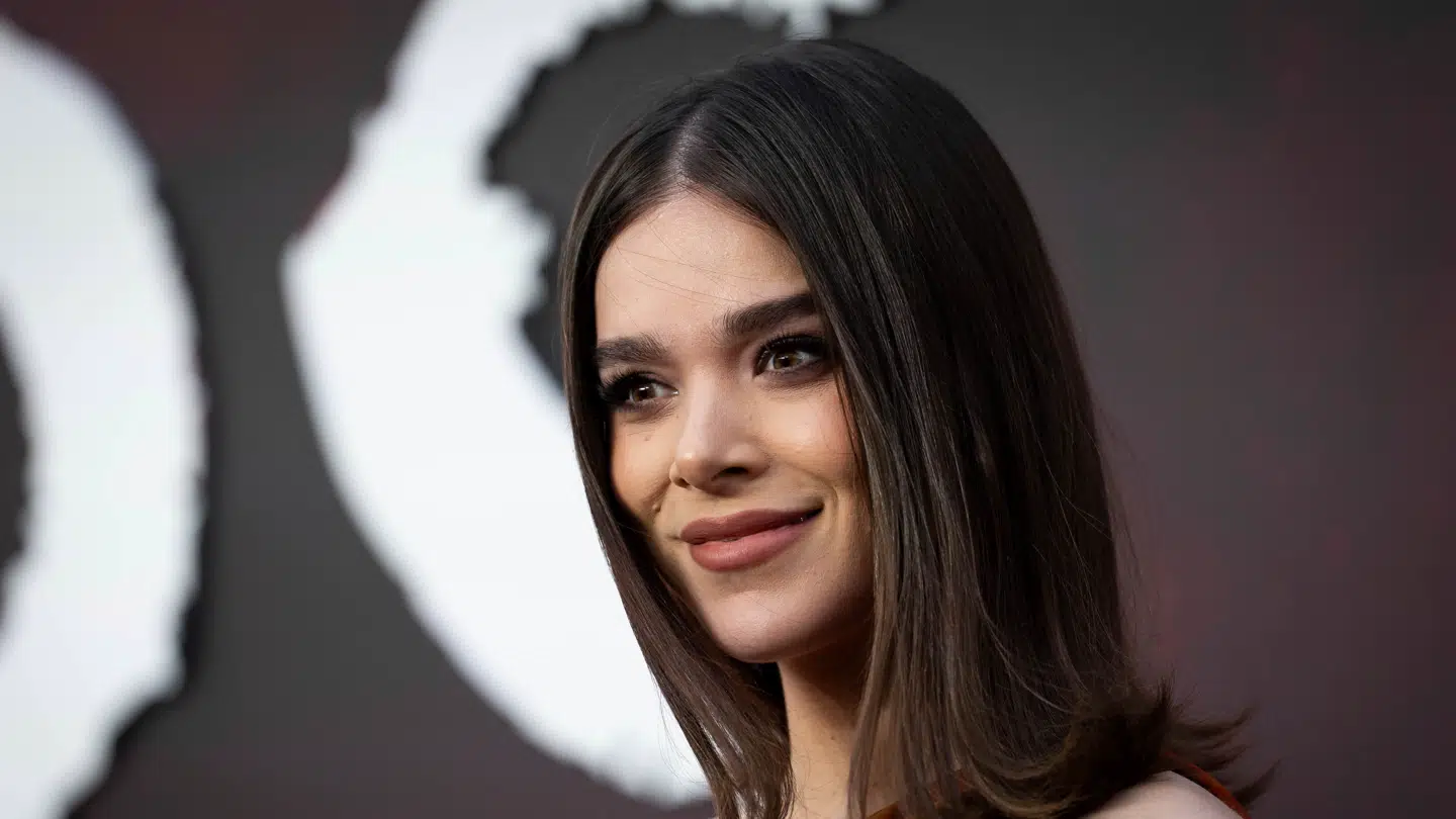 Skuespilleren Hailee Steinfeld er gravid.