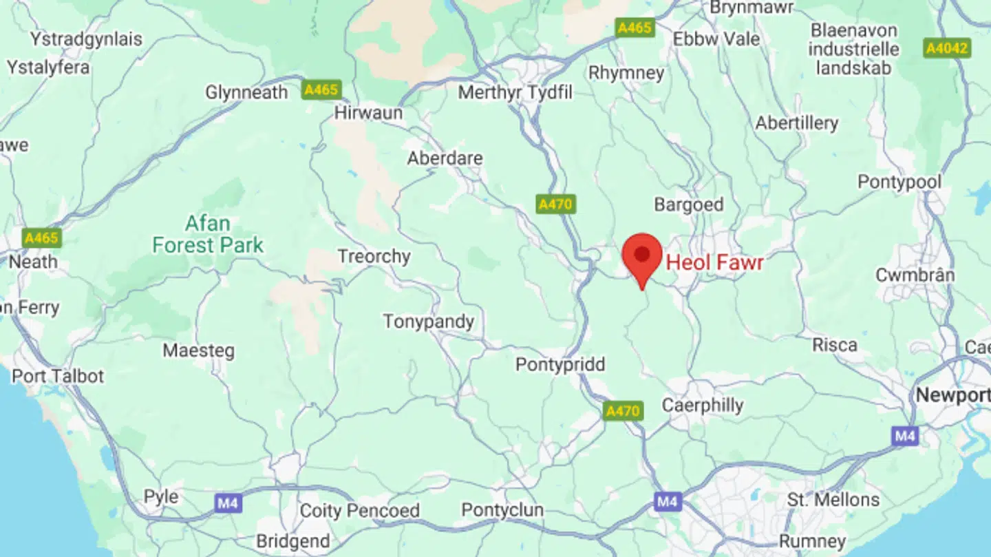 I en have i Heol Fawr i det sydlige Wales var der fredag aften en eksplosion.