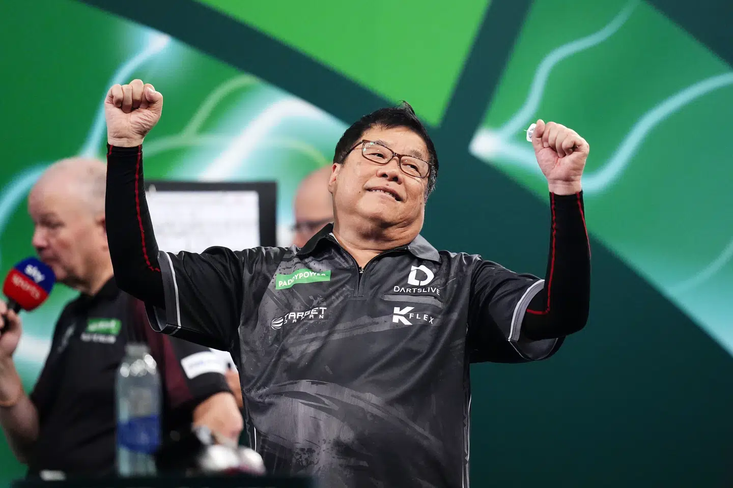 Paul Lim er videre til anden runde af VM i dart.