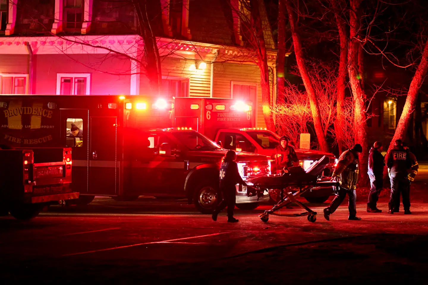 Her ses et billede fra Barus & Holley-bygningen på Brown University lørdag.